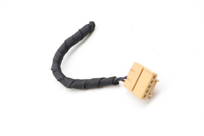 Outer Tail Light / Lamp Wiring Connector / Pigtail main product photo