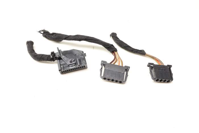 Liftgate Control Module Wiring Connector / Pigtail main product photo