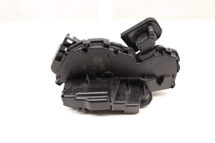 Door Latch / Lock Actuator 83A839015 main product photo