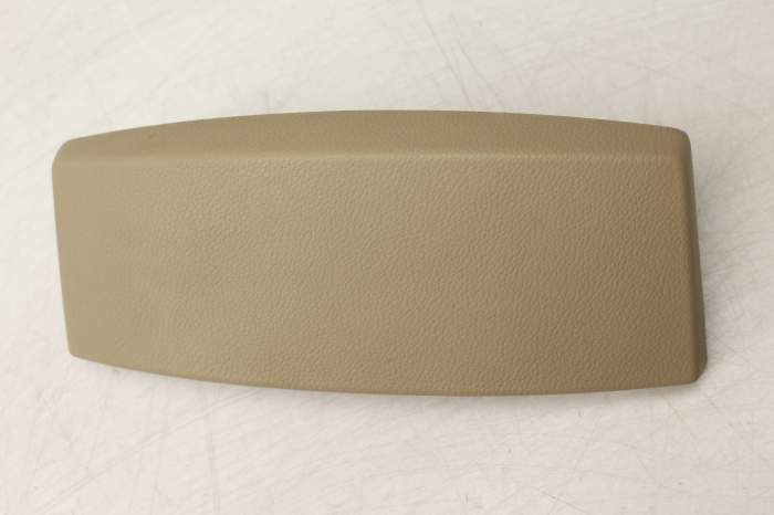 Center Console Armrest Trim / Cover 51167132687 main product photo