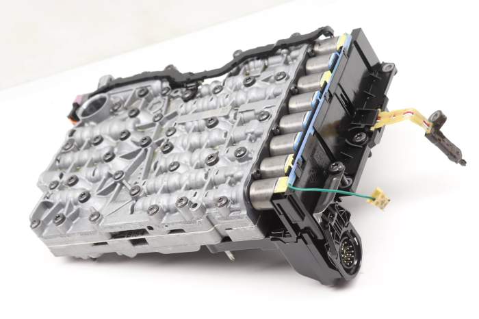 Transmission Valve Body / Mechatronic 24008672572 main product photo