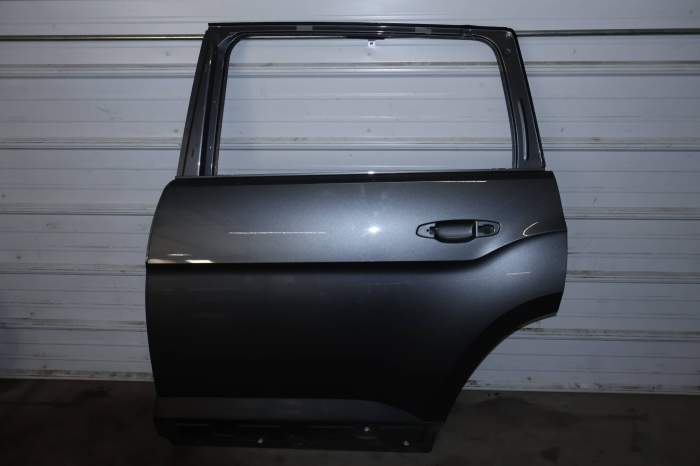 Door Shell / Skin / Frame 3CN833055J main product photo