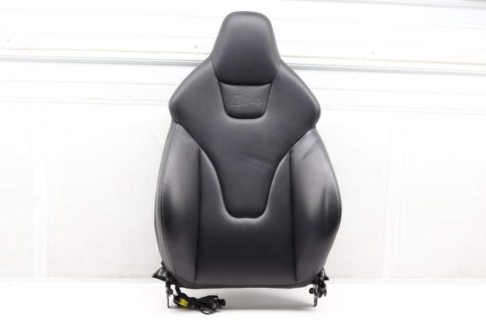 Upper Sport Seat Backrest Cushion Assembly (Leather) 8K0881806CG main product photo