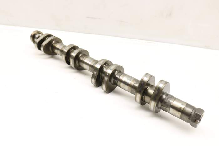 Intake Cam Shaft / Camshaft 079109103T main product photo