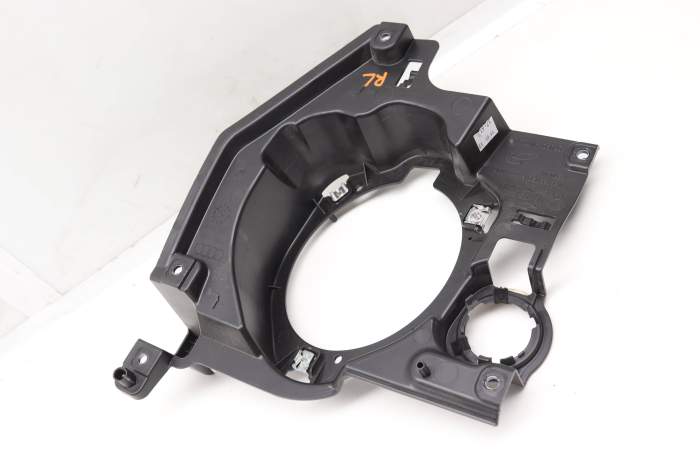 Speaker / Woofer Bracket 8S8035241A main product photo