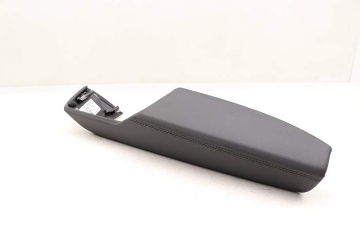 Door Panel Armrest / Arm Rest 83A867174A main product photo
