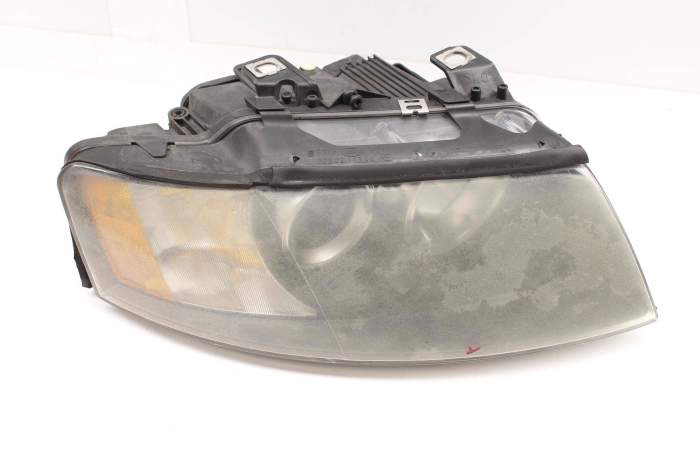 Hid Xenon Headlight / Headlamp 8H0941004T main product photo