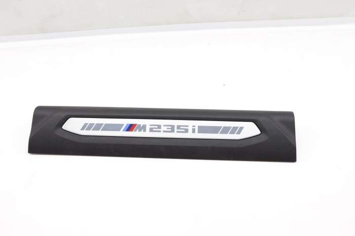 Door Sill Plate / Scuff Panel (M235i) 8096787 main product photo
