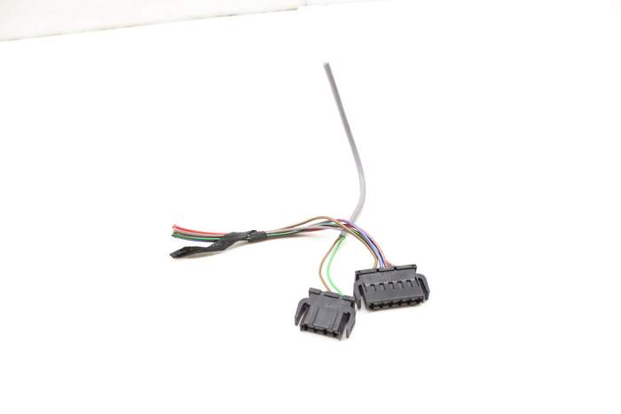 Tail Light Wiring Connector / Pigtail / Plug main product photo