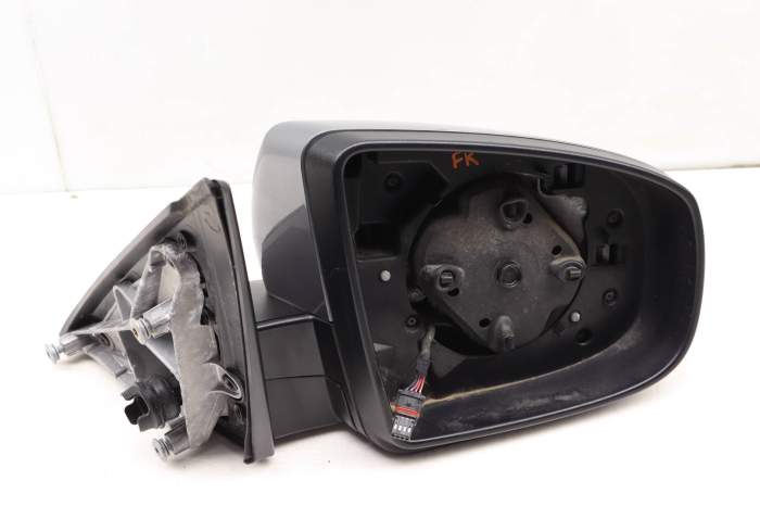 Side View Door Mirror 51167282755 main product photo