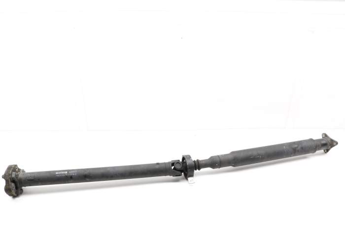 Driveshaft / Propeller Shaft 26107563126 main product photo
