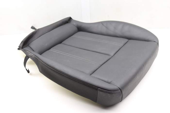 Lower Seat Bottom Cushion 8Y0881405G main product photo