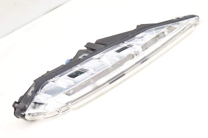Turn Signal / Daytime Running Light (Lower) 95B941108A main product photo