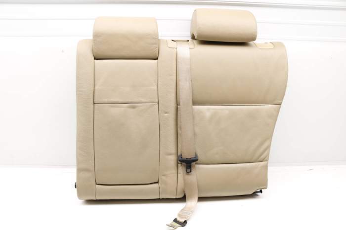 Upper Seat Backrest Cushion / Armrest 52207077911 main product photo