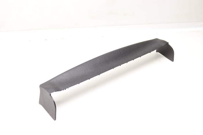 Center Seat Frame Trim / Panel (2Nd Row) 1649220330 main product photo