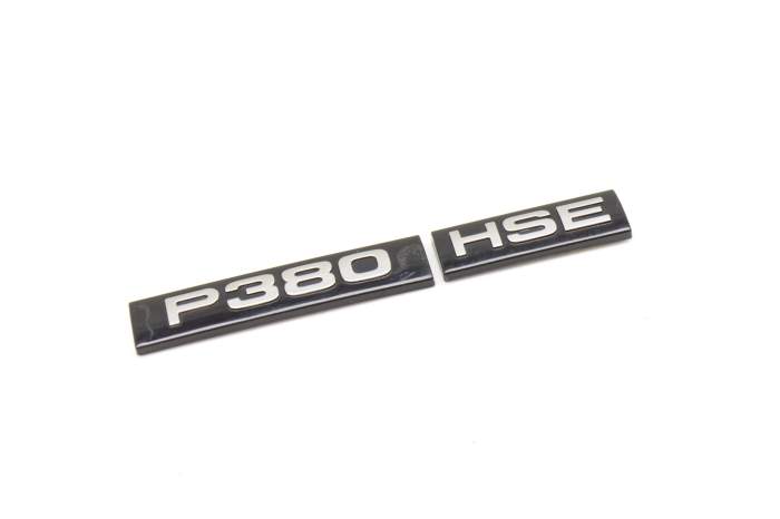 Trunk Hatch Emblem / Badge (P380 Hse) LR095778 main product photo