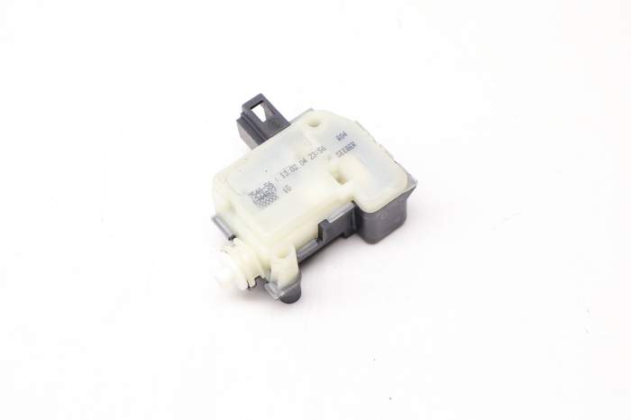 Lock Actuator 67116944827 main product photo