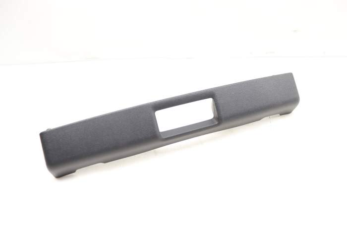Seat Depth Adjustment Trim / Cover 80A881793 main product photo