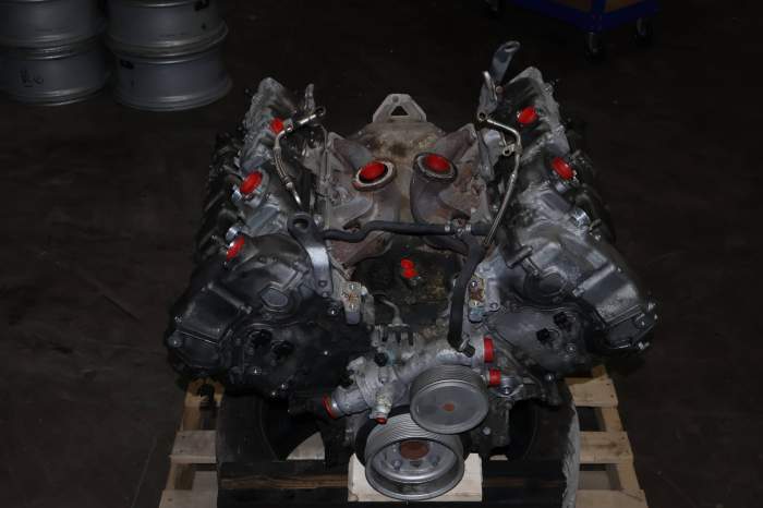 Engine Long Block Assembly 11002296777 main product photo
