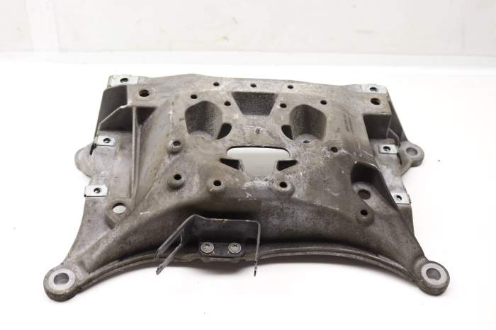 Transmission Mount Bracket / Crossmember 4K0399262J main product photo