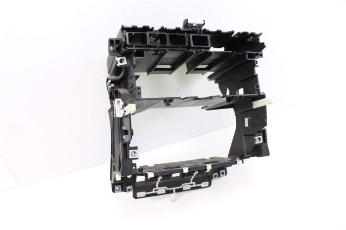Stereo Radio / Climate Control Mounting Bracket 8P0858005B main product photo