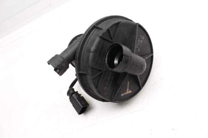 Secondary Air Pump 079959253A main product photo