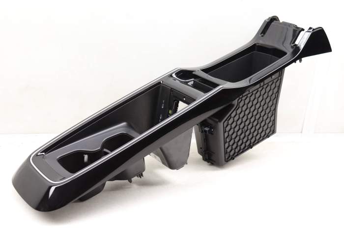 Center Console Trim Panel (Upper) 11K863680 main product photo